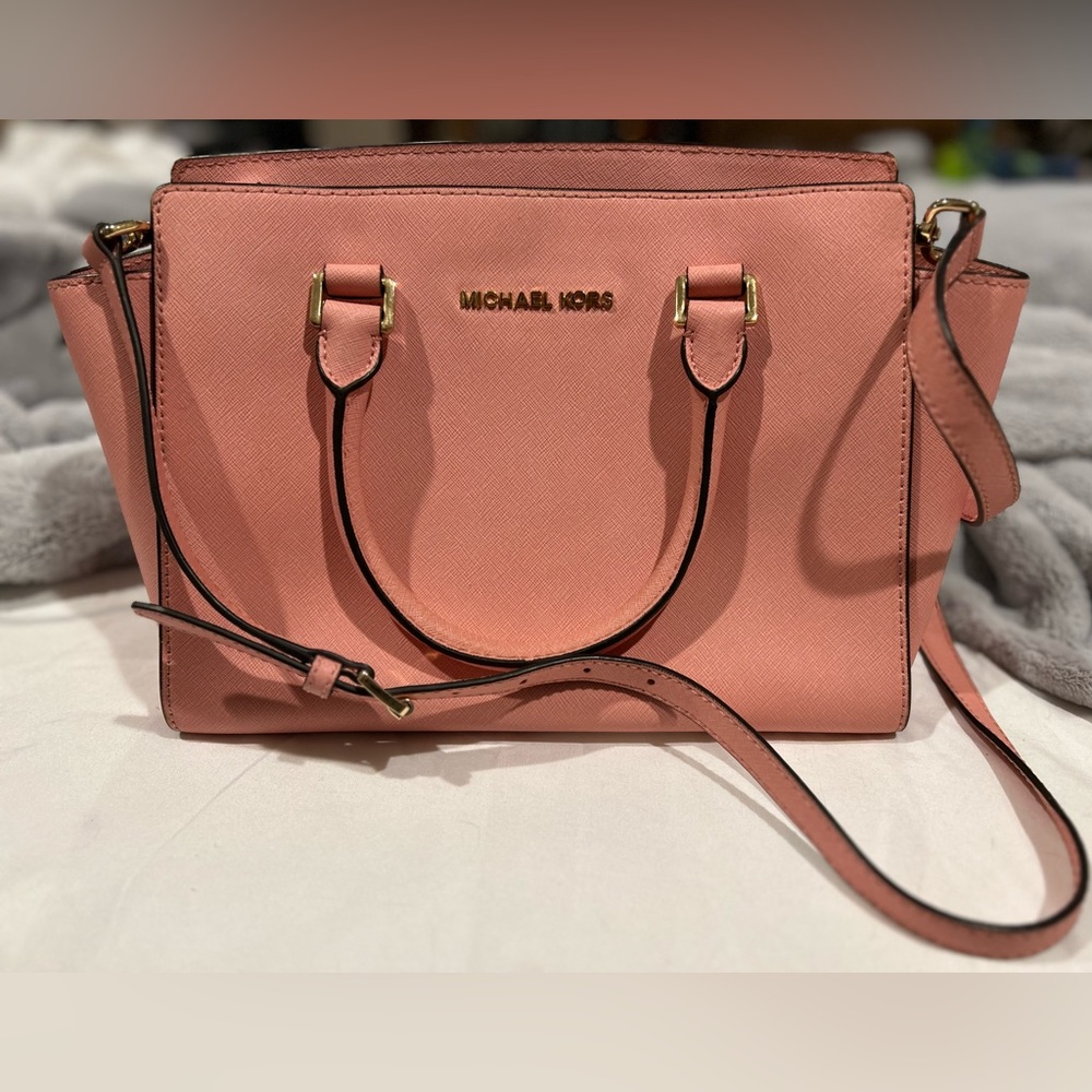 Pink Michael Kors Selma Handbag